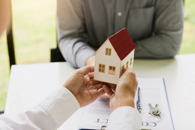 After taking house possession, conduct tasks such as digitizing property documents, updating property tax records and transferring utility bills. 